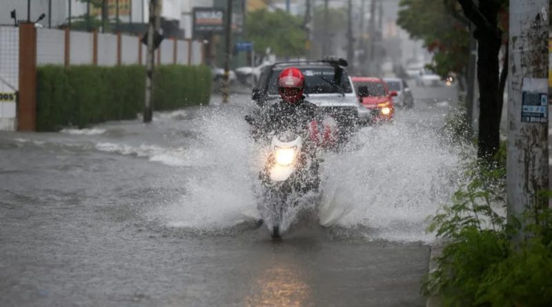 Simões Filho em Alerta: Prefeitura mantém equipes de prontidão diante da previsão de chuvas intensas