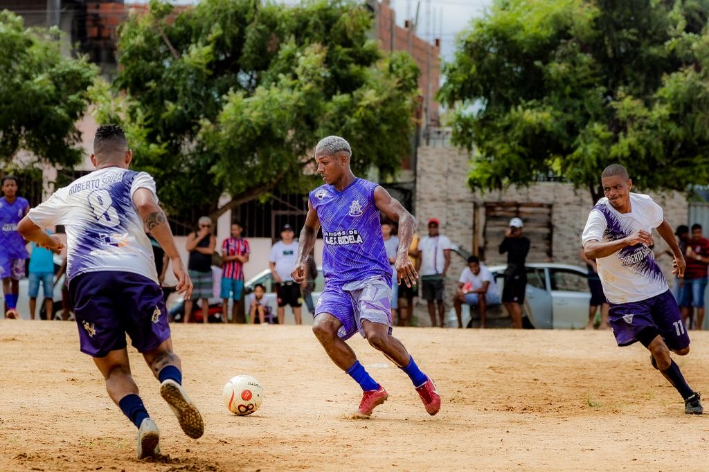 SIMÕES 69 ANOS - 11 GOLS NA 3ª RODADA DO CAMPEONATO DE FUTEBOL