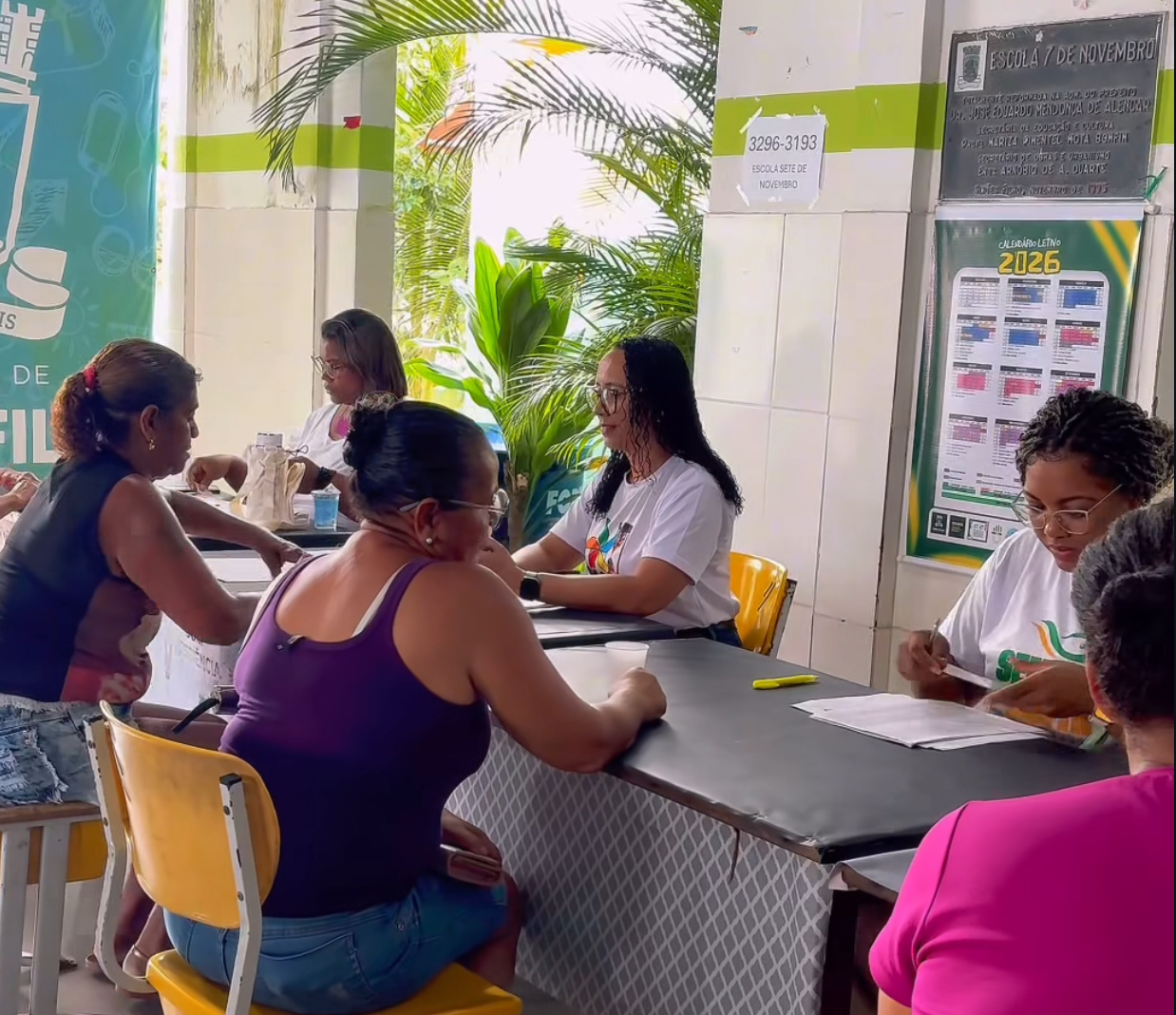 Simões Filho: Prefeitura realiza entrega de tickets da Semana Santa Solidária e reforça segurança alimentar