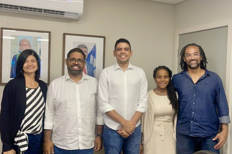 Simões Filho reforça protagonismo na pauta da juventude e amplia rede de proteção social